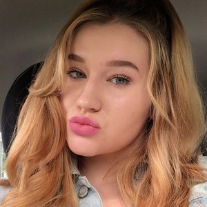 Meet your Posher, Alissa